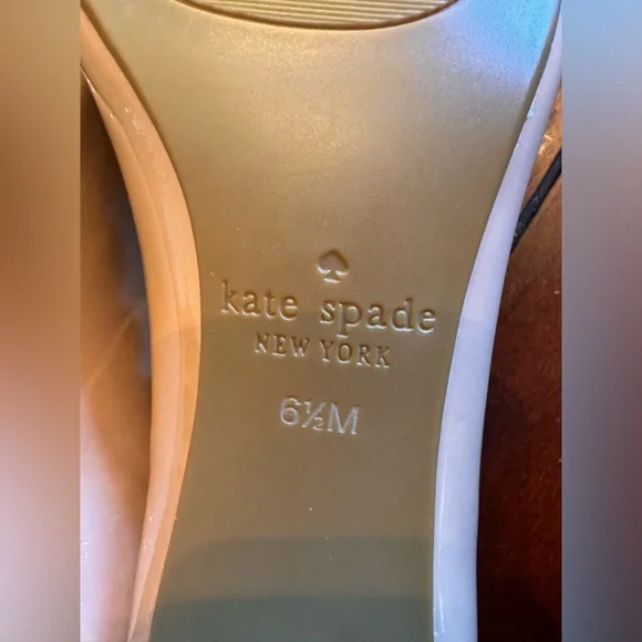Like New Kate Spade Nude Pumps- 6.5 - Picture 3 of 6